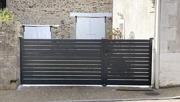BAT'innov : pose portail pvc, bois & alu près de Limoges (87)